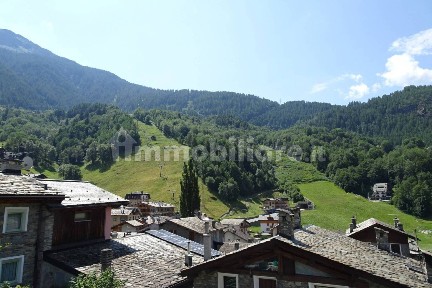 Trilocale via centro, Centro, Caspoggio