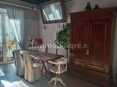 Trilocale buono stato, secondo piano, Centro, Cremona