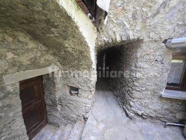 Trilocale via Gilera, Tirano