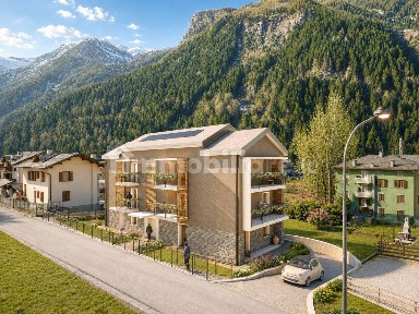 Campodolcino, Via Lago Azzurro