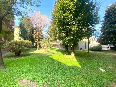 Trilocale via Battisti 11, Centro, Pandino