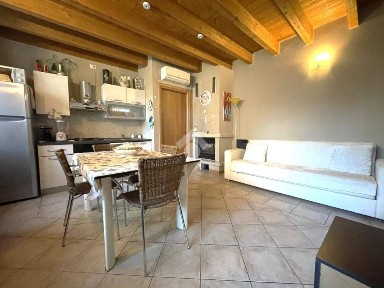 Bilocale via Solferino 32, Centro, Vescovato