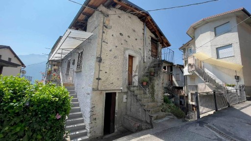 Buglio in Monte, PARRAVICINI