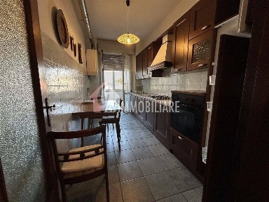 Appartamento piazza garibaldi 1, Centro, Casalmaggiore