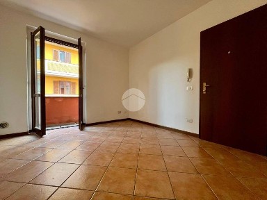 Trilocale via Casella 15, San Felice, Cremona