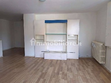 Trilocale via Piazzi 14, Centro, Sondrio