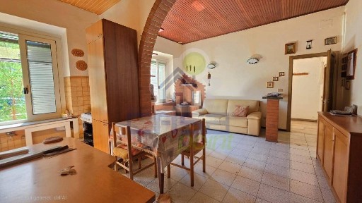 Trilocale via Vittorio Veneto 32, Centro, Pizzighettone