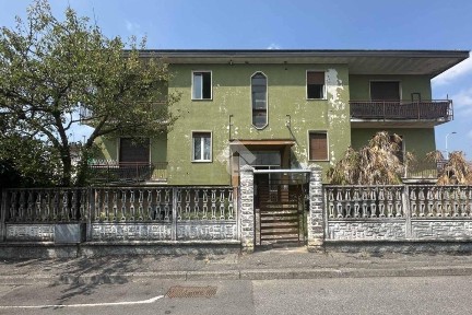 Appartamento via Aldo Moro 21, Chieve