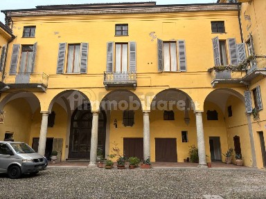 Appartamento corso Garibaldi, Centro, Cremona