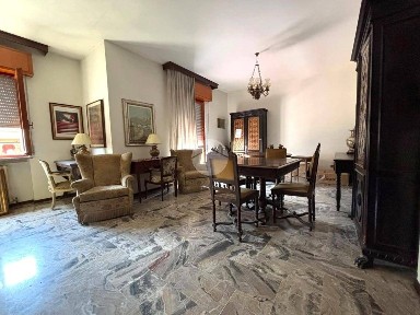 Trilocale via fienili, Castel Gabbiano