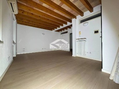 Bilocale via Giuseppe Verdi, Centro Storico, Crema