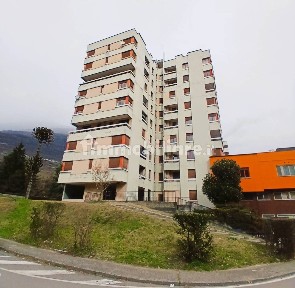 Sondrio, Via Andrea Maffei, 90