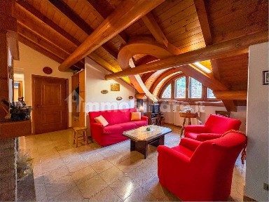 Appartamento via Dante, 15, Villa, Villa di Chiavenna