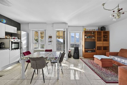 Trilocale San Carlo, Centro, Chiavenna