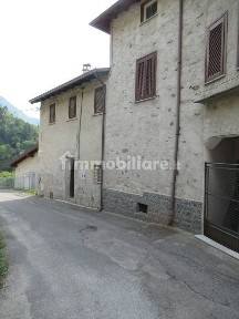 Buglio in Monte, Via San Gerolamo, 10