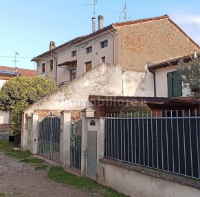 Appartamento all'asta via Giuseppe Mazzini 78, Pescarolo ed Uniti