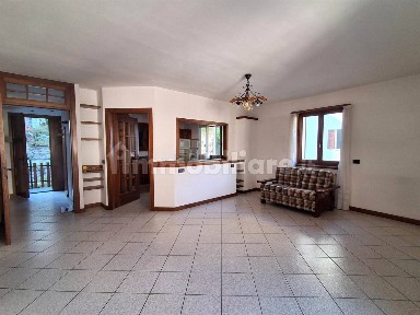 Quadrilocale via Nazionale 54, Villa, Villa di Chiavenna