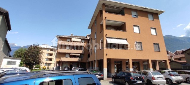 Quadrilocale via Stelvio, Centro, Delebio