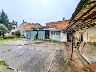 Appartamento all'asta via Sguazzi, 11/13, Robecco d'Oglio