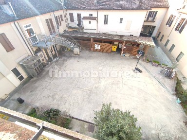 Cremona, San Bernardo - Zaist, Via Ferrabò, 4