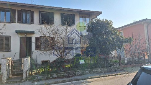 Trilocale via De Gaspari, Centro, Robecco d'Oglio