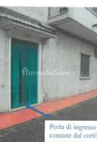 Appartamento all'asta via Piave 14, Corte de' Frati