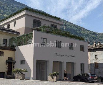 Bilocale nuovo, primo piano, Centro, Tirano