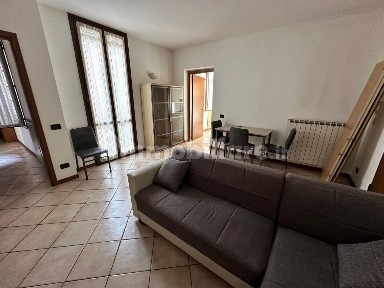 Trilocale via Fabio Filzi 50, Sant'Ambrogio, Cremona