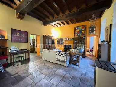 Trilocale buono stato, piano terra, Centro, Cremona