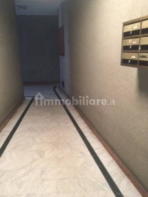 Trilocale via Francesco Buzzi 5, Centro, Sondrio