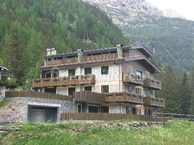 Chiesa in Valmalenco, Chiareggio