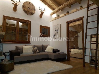 Trilocale via Tini, Centro, Campodolcino