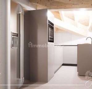 Trilocale via Lambertenghi, Villa, Villa di Tirano