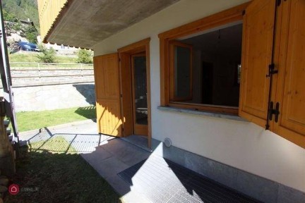 Trilocale nuovo, piano terra, Primolo, Chiesa in Valmalenco