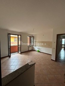 Trilocale via Casella 15, San Felice, Cremona