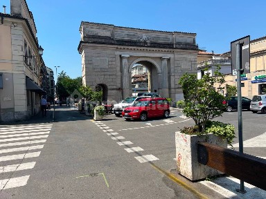 Quadrilocale piazza Papa Giovanni XXIII 12, Centro Storico, Crema