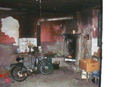 Bilocale da ristrutturare, Lanzada