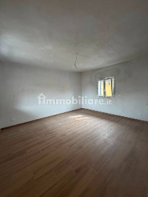 Trilocale piazza Aldo Moro 9, Centro, Bagnolo Cremasco