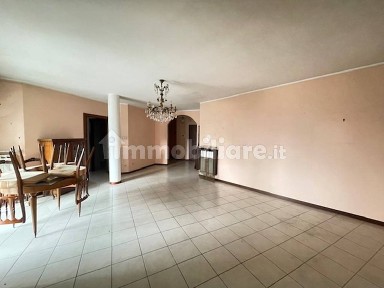 Trilocale via Mantova, Giuseppina - Villetta, Cremona