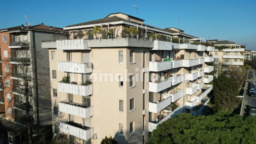 Bilocale da ristrutturare, primo piano, Po, Cremona