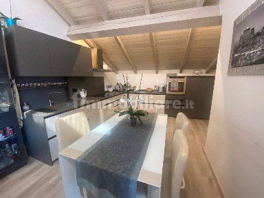 Trilocale via Luigi Voghera 7, Centro, Cremona