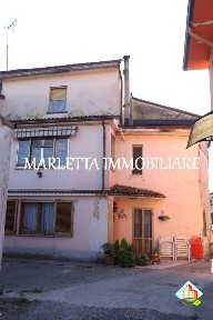 Trilocale buono stato, su più livelli, Centro, Sergnano