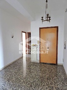 Quadrilocale buono stato, quarto piano, Piazza Castello, Cremona
