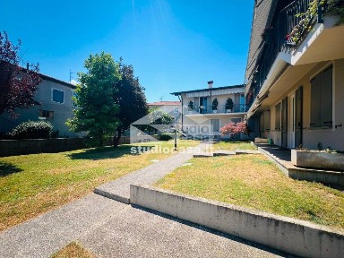 Trilocale ottimo stato, piano terra, Centro, Sergnano