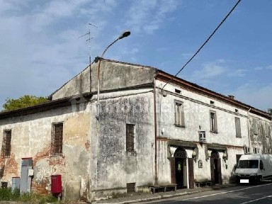 Appartamento via Casalmaggiore 38., Battaglione, Cremona
