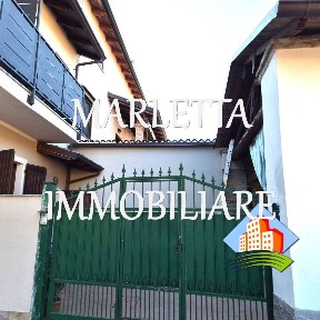 Trilocale ottimo stato, su più livelli, Centro, Dovera