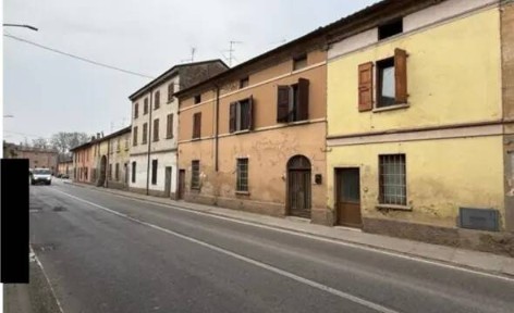 San Giovanni in Croce, Via Busi Giannino, 27