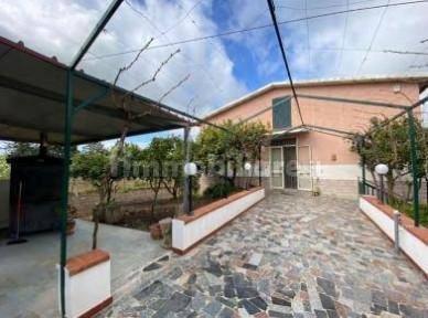 Villa all'asta c.da giuliana, Canicattì