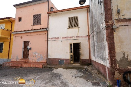 Torpè, Via Monte San Michele, 11