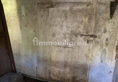 Magazzino all'asta via Mondonovo, 52, Cavarzere